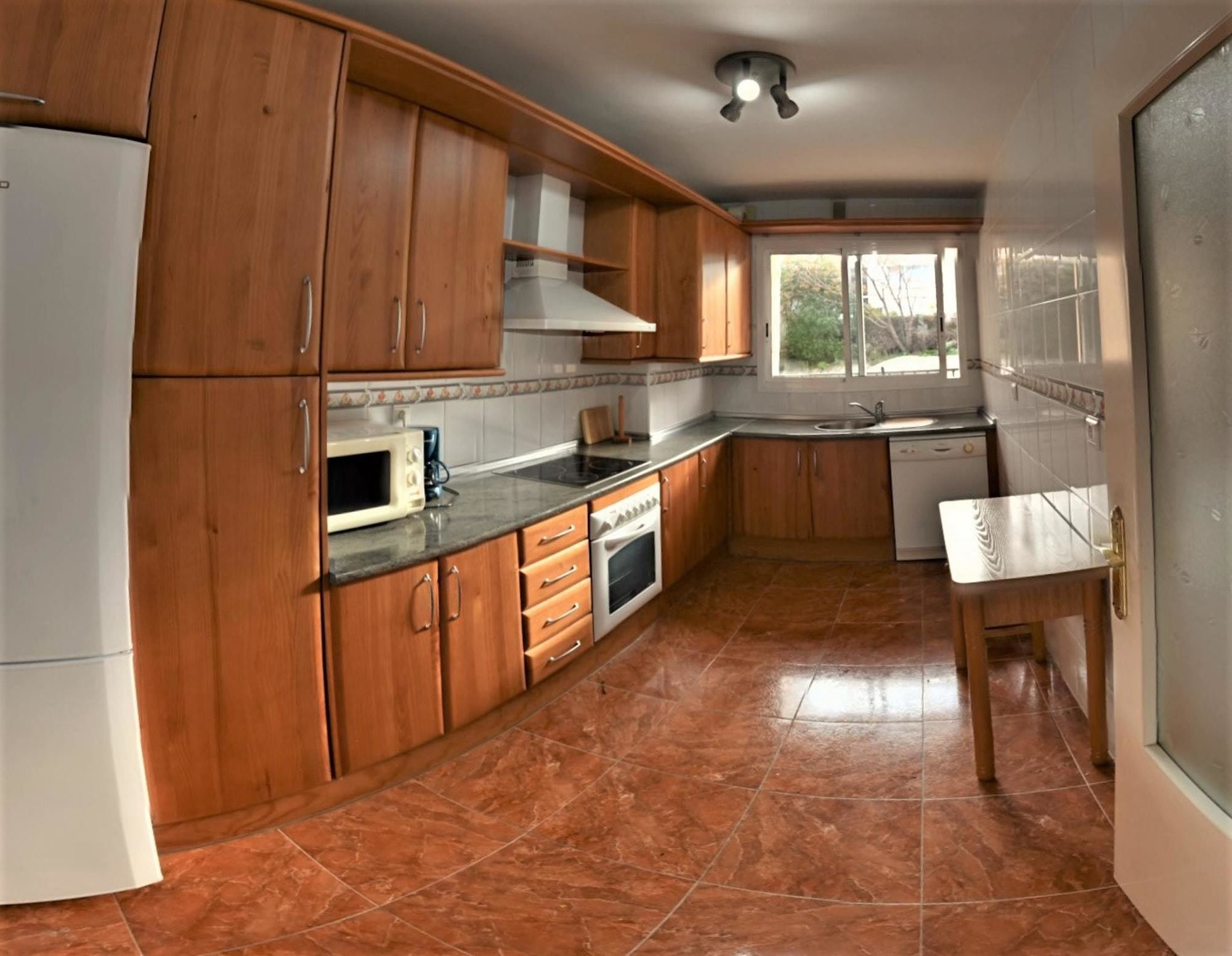 Apartment With 2 Bedrooms In Fuengirola, With Pool Access And Furnishe Exteriör bild